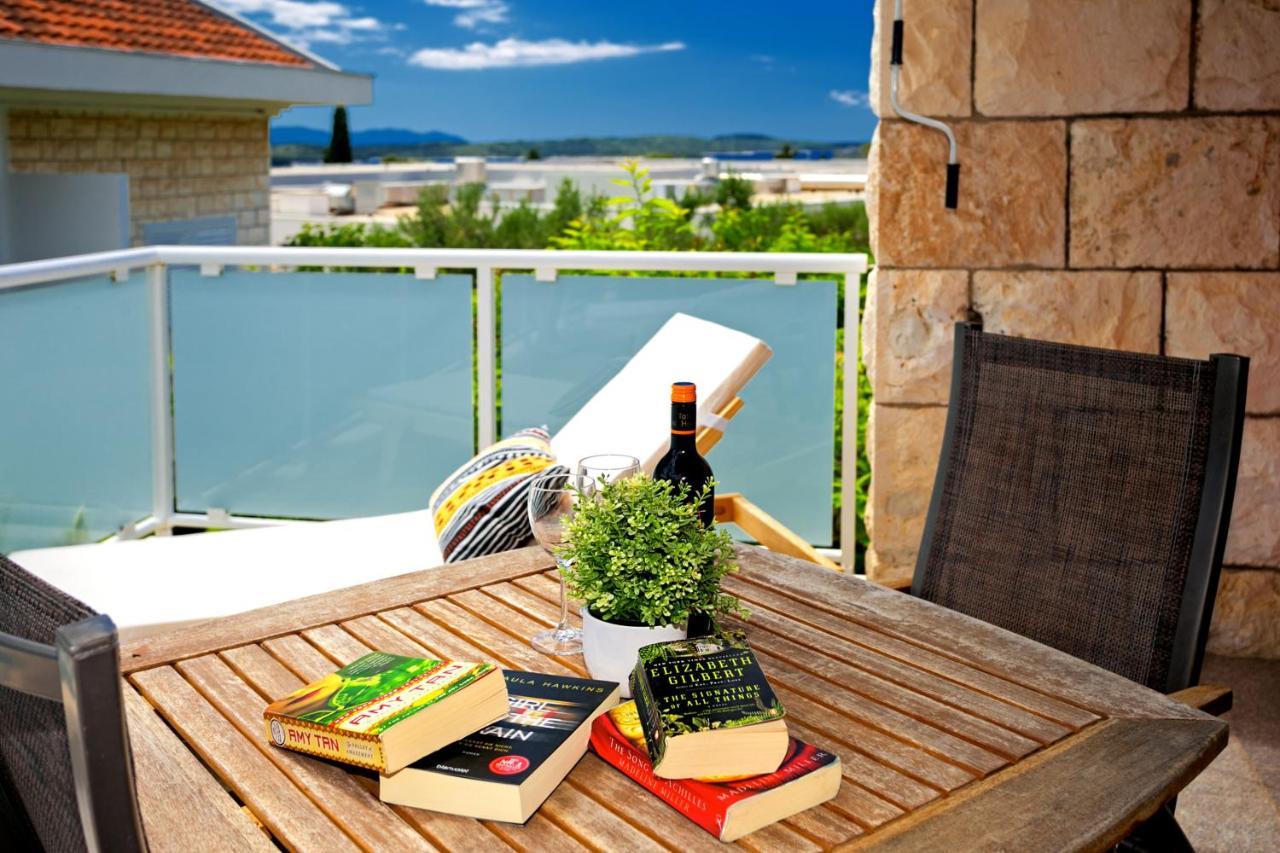 Terrace Apartment Hvar Town Luaran gambar